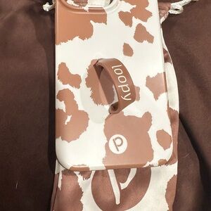 Loopy Case Tan and White Phone Case